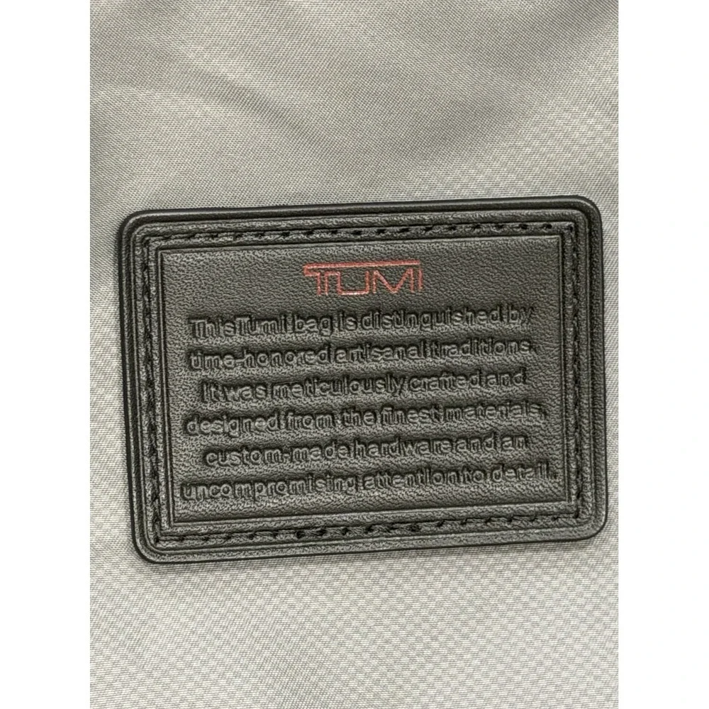 Tumi alpha ii